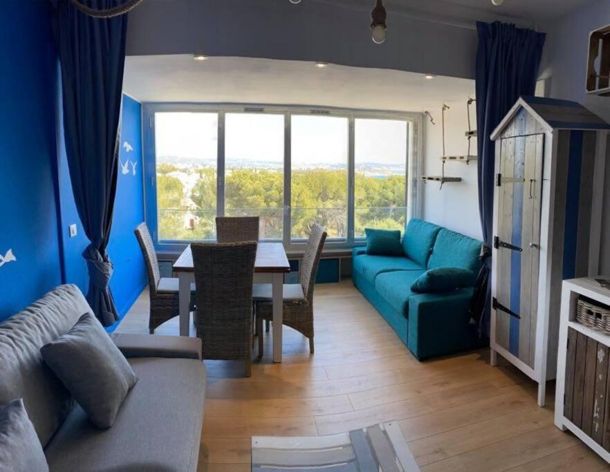 Athena Ohana, Les Pieds Dans L'Eau Bandol Exterior photo